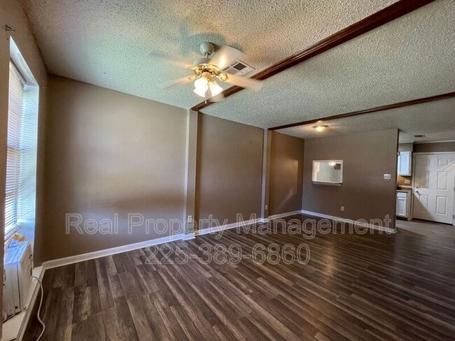 Photo - 750 Hospital Rd Unit Q-3