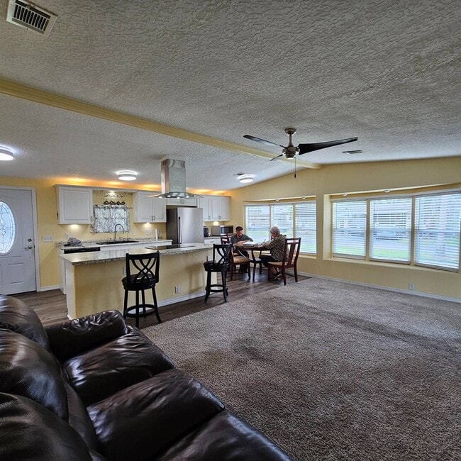 Photo - 590 Country Meadows Blvd