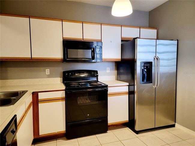 Photo - 6410 Cypressdale Dr Unit 201