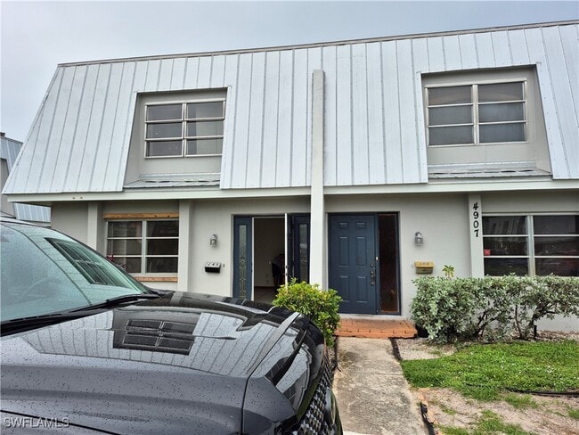 Building Photo - 4907 Catalina Dr Unit 45