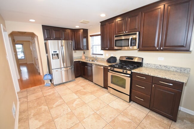 Photo - 5551 S Mason Ave