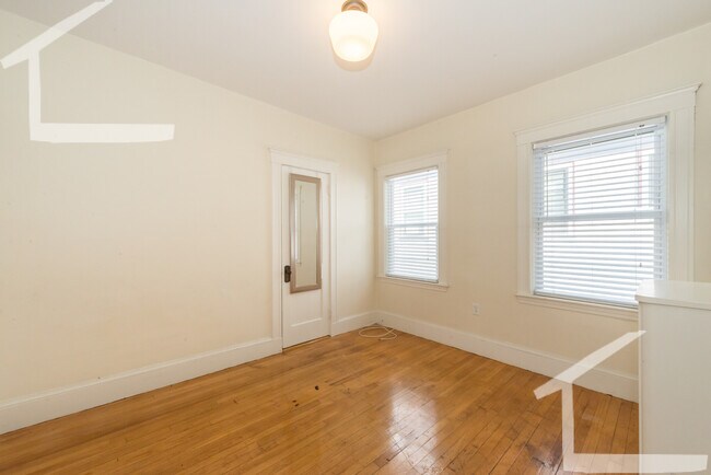 Photo - 31 Champney St Unit 2