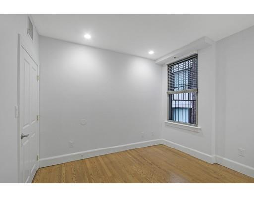 Photo - 136 Boylston St Unit 4
