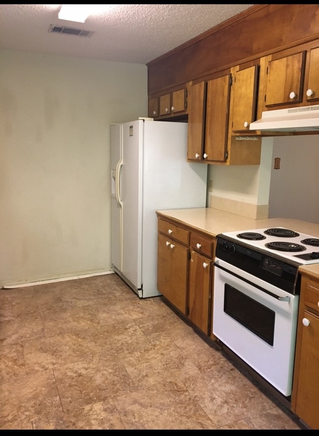 Photo - 928 Verone Terrace