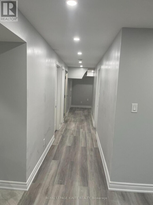 Photo - 15 Jinnah Ave