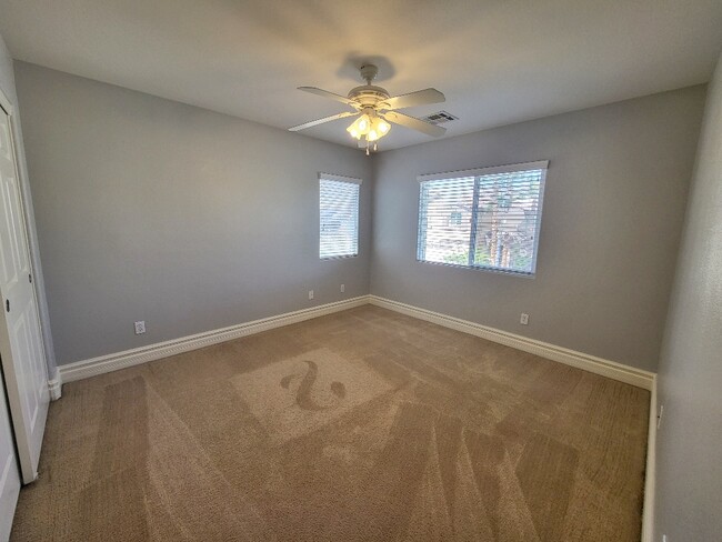 Photo - 6686 Keyesport Ct