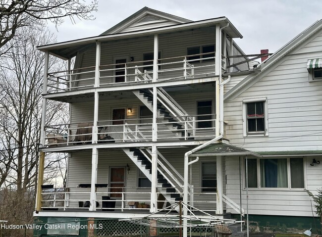 Building Photo - 6140 NY-9G Rental