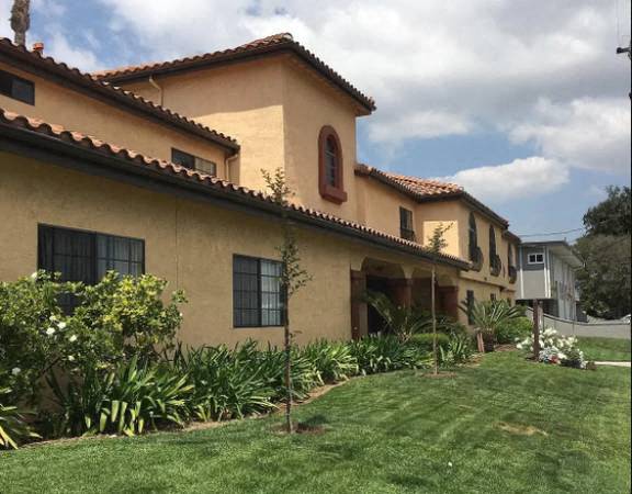 Building Photo - 7901 Duchess Drive - Duchess Terrace