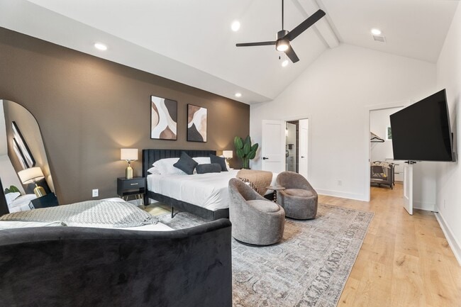 Building Photo - 515 Altic St