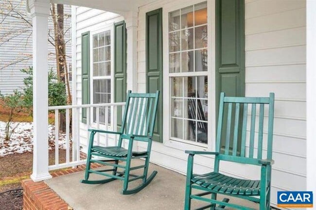 Photo - 1150 River Oaks Ln