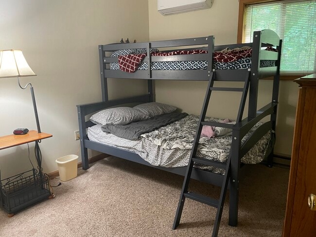 Photo - 255 Mountain View Dr