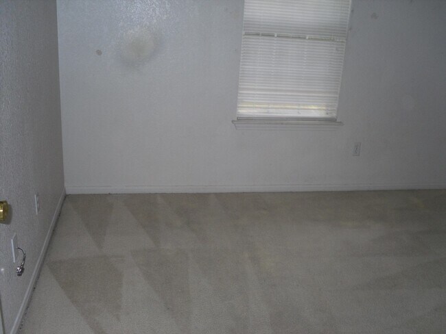 Photo - 4201 Windwood Dr