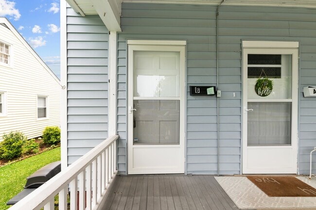 Photo - 1821 Spencer Ave