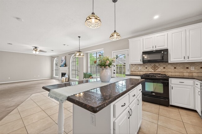 Photo - 17127 Coral Cove Ct