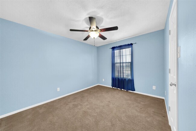 Photo - 4406 Park Trail Ln