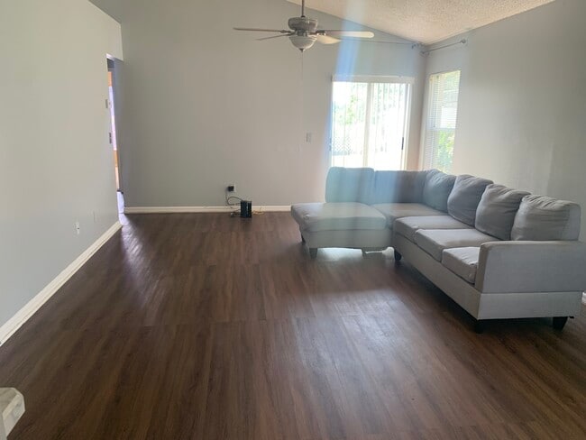 Photo - 8211 Natchez St