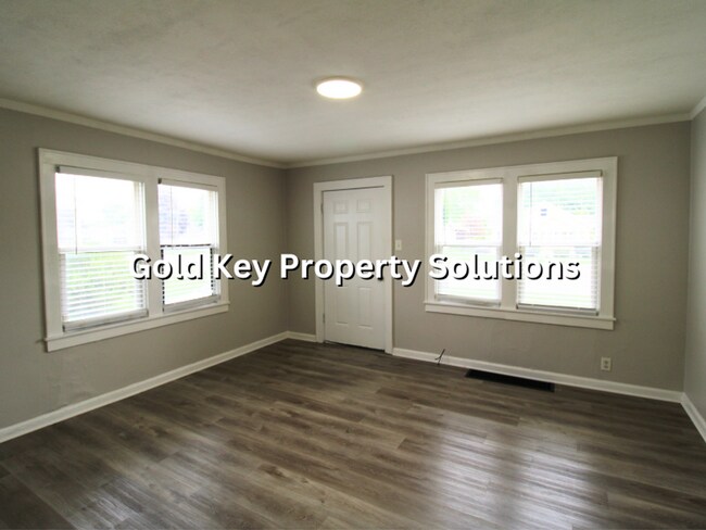 Photo - 109-111 W 38th Street Unidad 111 W 38th Street