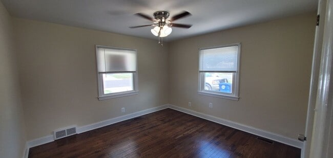 Photo - 433 Belair Ave