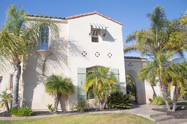 2 story 1 Bedroom Casita In Eastlake III - 2 story 1 Bedroom Casita In Eastlake III Rental