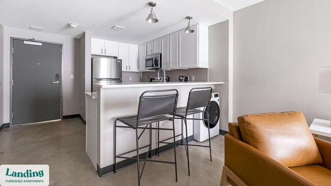 Photo - 2021 10th Ave S Unidad 601.1402907