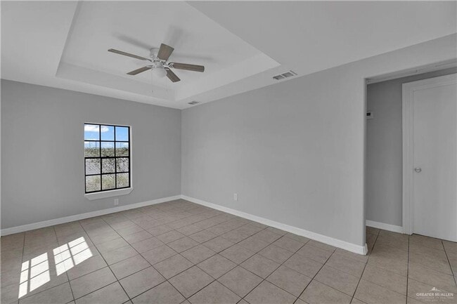 Photo - Charming 2-Bedroom Home with Central AC and Fenced Lot!