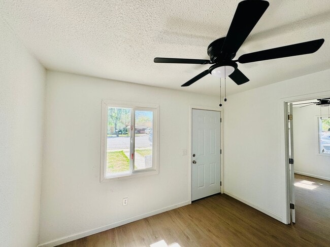 Photo - Newly Remodeled 1 Bedroom 1 Bath Home in Dos Palos
