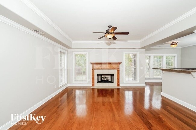 Photo - 8624 Highlands Dr