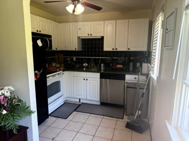 Photo - 4 Laird Dr