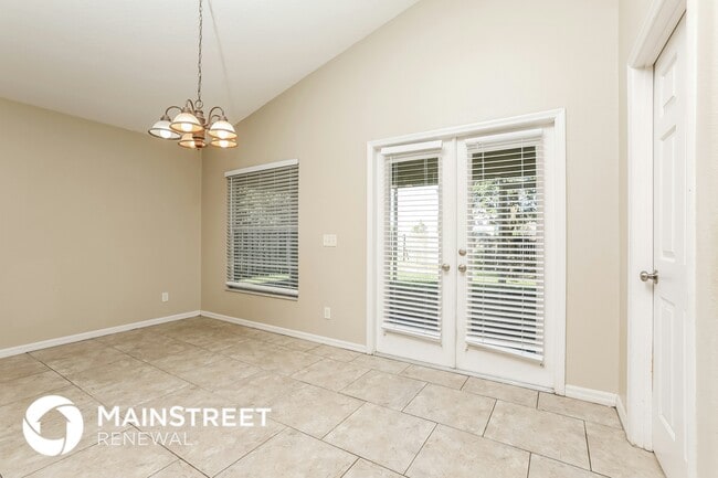 Photo - 917 Vassar Dr