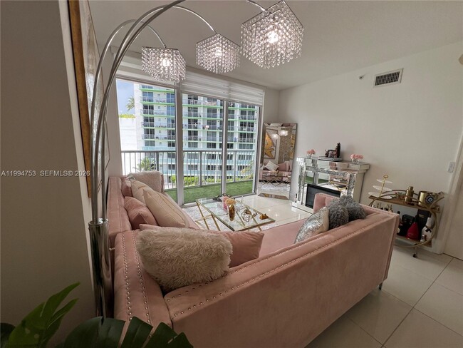 Photo - 1750 N Bayshore Dr Unit 1411