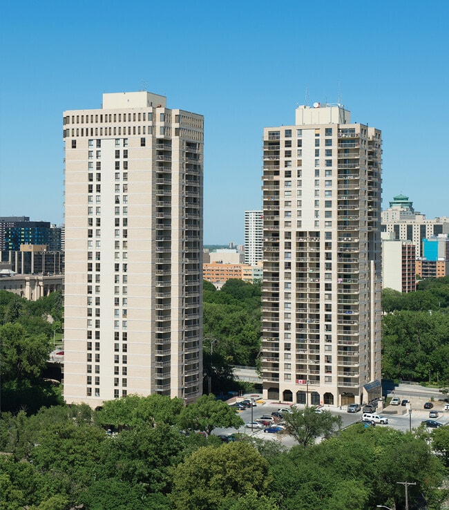 Building Photo - Evergreen Towers