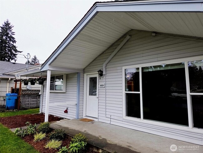 Photo - 16850 Palatine Ave N