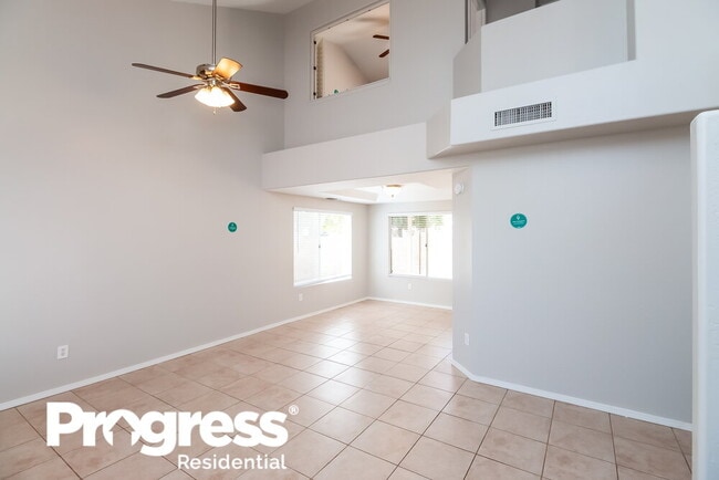 Photo - 1130 N Leoma Ln