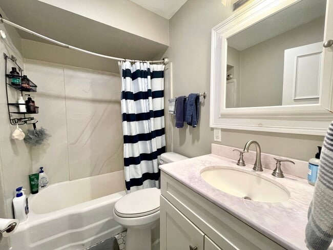 141 L St Unit 2