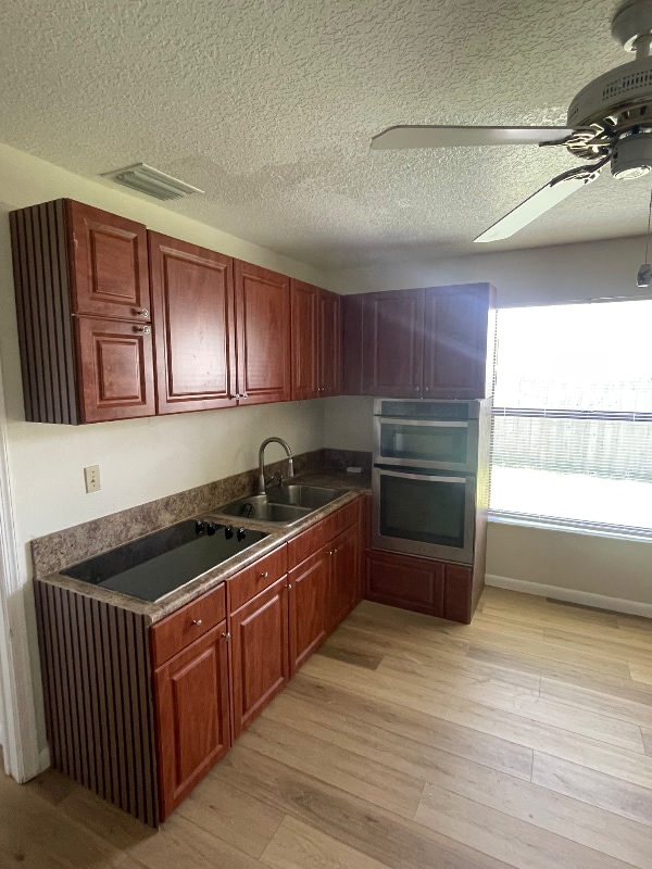 Photo - 2704 Park Dr