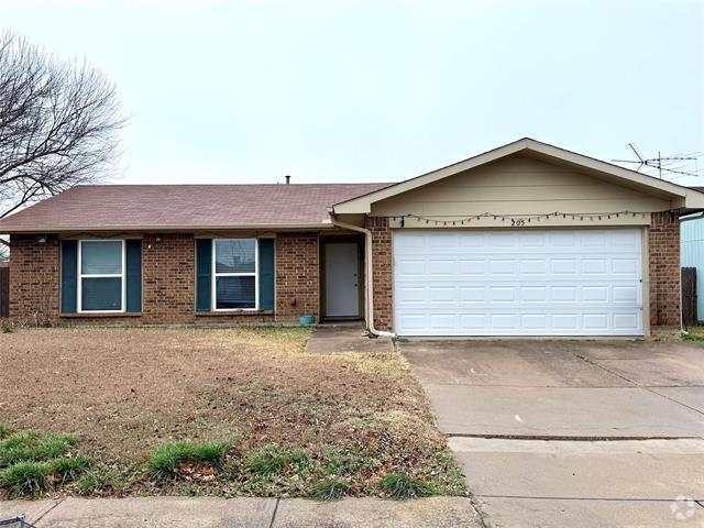 Building Photo - 205 Willow Creek Ln Rental