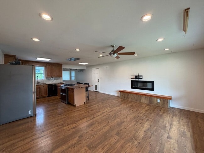 Photo - Beautifully Updated East Anchorage Home