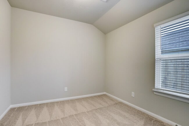 Photo - 2110 Cherryvale Dr