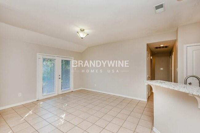 Photo - 5933 Houghton Ave