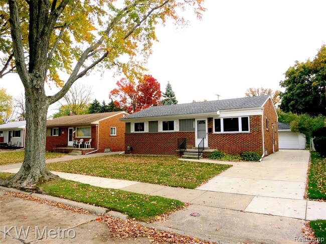 Building Photo - 604 Lerner Ave Rental