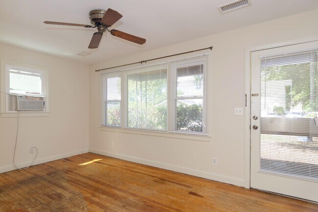 Photo - 29 Covil Ave