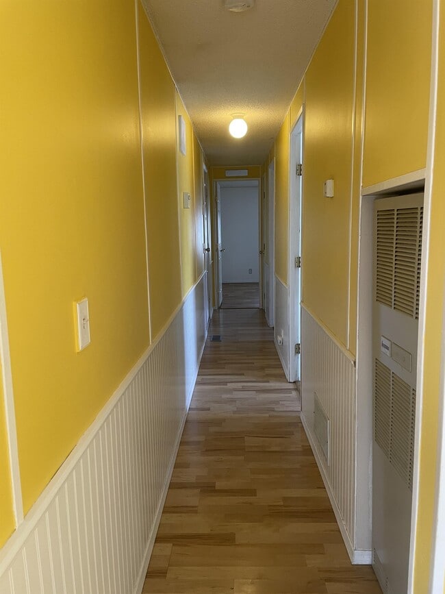 Photo - 8420 Alaska Rd