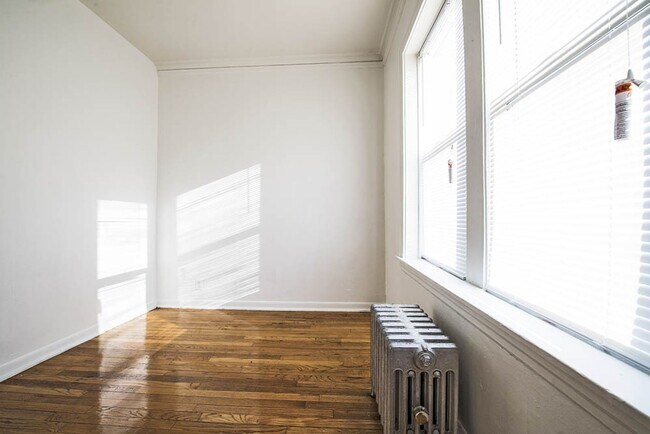 Photo - 4815-23 W Cortez St Chicago, IL 60651