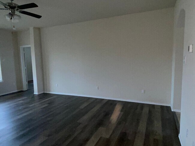 Photo - 3 BEDROOM WITH COMMUNITY POOL, BELTON ISD