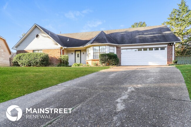 Photo - 1041 Trappers Cove