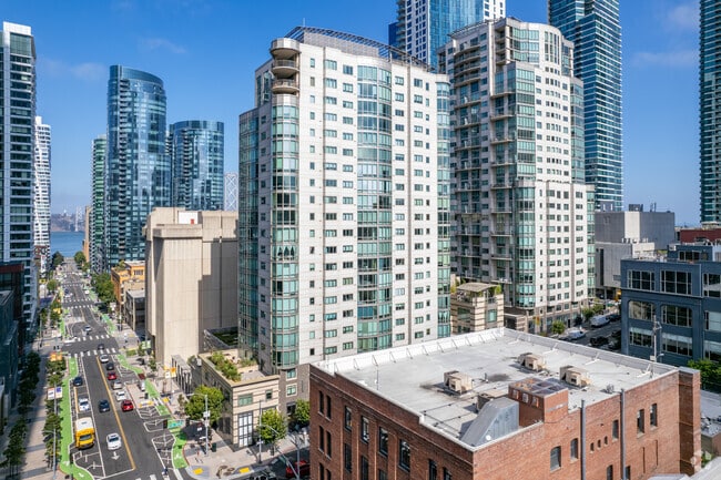 Photo - The Metropolitan