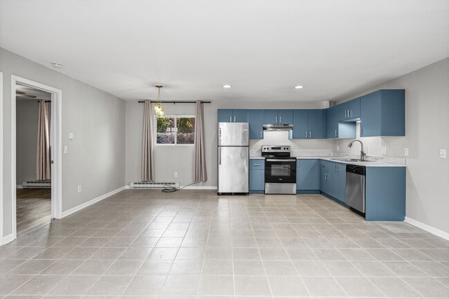 12395 South Ln Unit 2