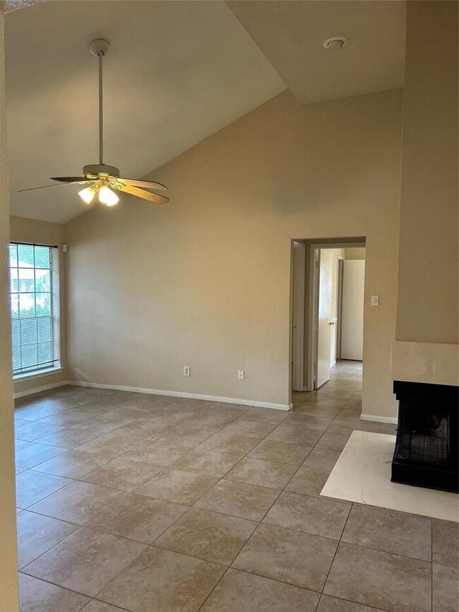 Photo - 3-bedroom, 2-bath home in Humble