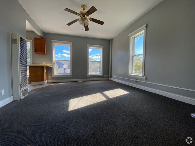 Building Photo - 1502-1506 S Burdick Unit 1504 Rental