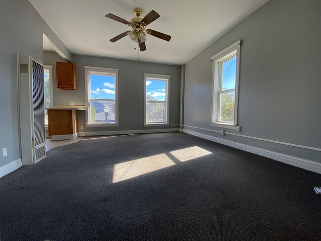1502-1506 S Burdick - 1502-1506 S Burdick Apartment Unit 1504